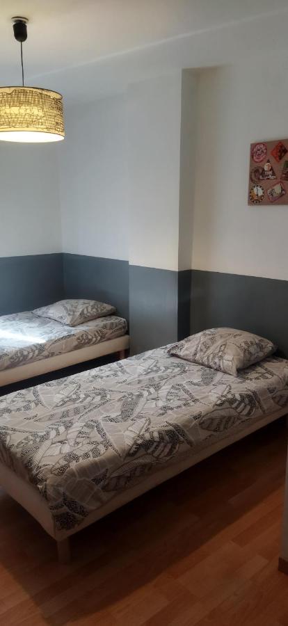 Maison De Ville Aude Appartement Lézignan-Corbières Buitenkant foto